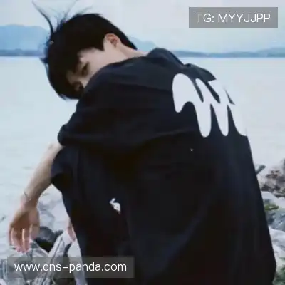 施亚